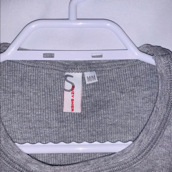 vintage grey muscle tank - Picture 2 of 3
